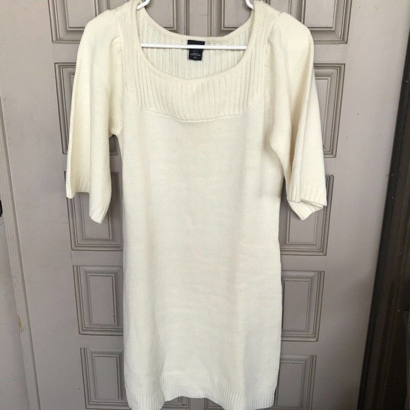 Canyon River Blues Sweater Dress SzM Cream 1/2Sleeve Knee Length Round Neck Used - Picture 1 of 10
